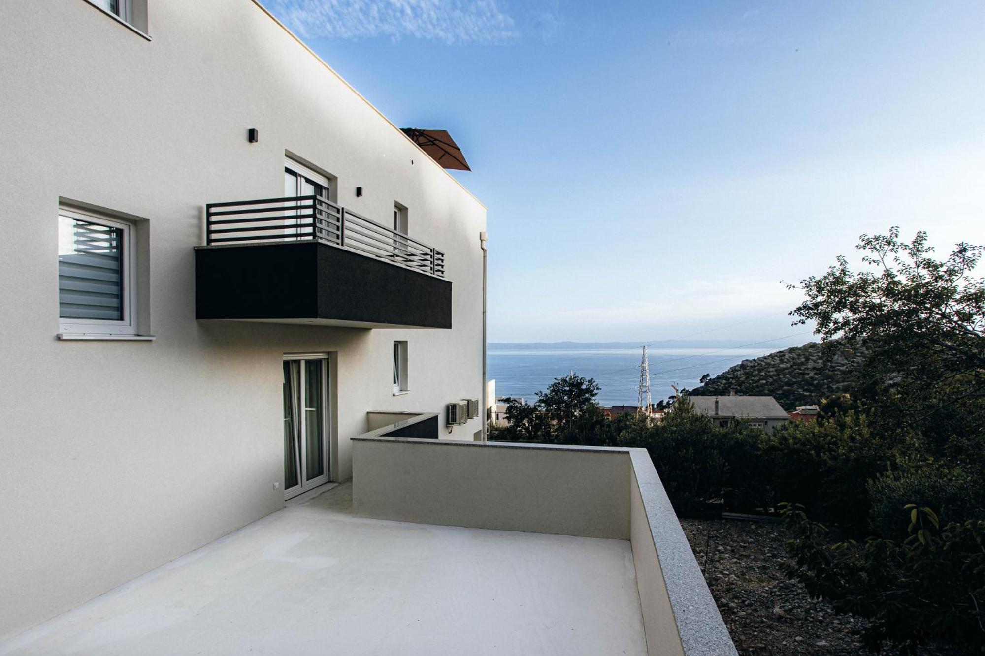 Sunshine House With Free Parking Apartman Makarska